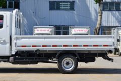 福田 时代领航S1 2.0L 144马力 汽油 3.19米双排栏板小卡