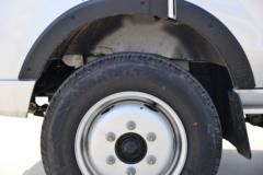 金杯 T5 2023款 标准型 1.6L 123马力 汽油 3.2米单排栏板微卡(国六)(JKC1034D6LD)