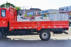 解放 J6F 招财虎 150马力 3.82米排半栏板轻卡