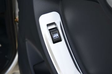 ɷ EV180 ׼ 3.5T 3.99׵Ŵ綯΢50.176kWhͼƬ
