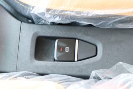 星智H8M&nbsp;电动载货车内饰图片