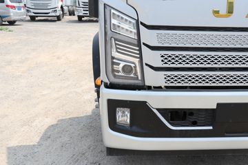 ���� ����˹T7 195���� 4X2 4.6���Ű��դʽ�ػ���(HFC5181CCYB40K1D1S)ͼƬ