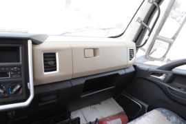 德沃斯T7&nbsp;载货车驾驶室                                               图片