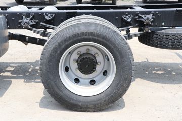 ���� ����˹T7 195���� 4X2 4.6���Ű��դʽ�ػ���(HFC5181CCYB40K1D1S)ͼƬ