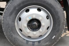 江淮 德沃斯T7 195马力 4X2 4.6米排半仓栅式载货车(HFC5181CCYB40K1D1S)