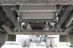 江淮 德沃斯T7 195马力 4X2 4.6米排半仓栅式载货车(HFC5181CCYB40K1D1S)