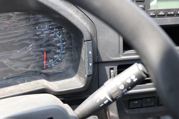 �й�����HOWO С�� 140���� 3.95�׵�������С��(ZZ1047F3112F145)ͼƬ