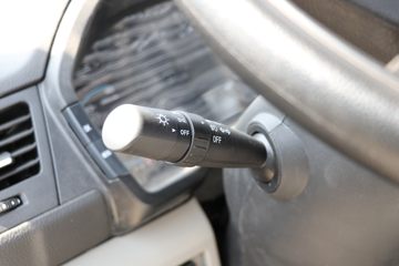 �й�����HOWO С�� 140���� 3.95�׵�������С��(ZZ1047F3112F145)ͼƬ