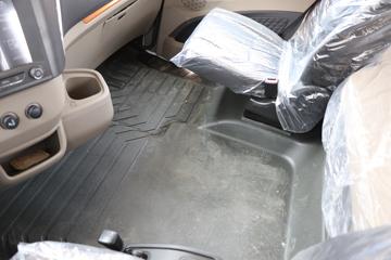 �����ؿ� ����M6000 �콢�� 300���� 4X2 9.85��AMT�Զ�����ʽ�ػ���(����)(SX5189XXYVB721)ͼƬ