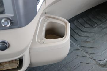 �����ؿ� ����M6000 �콢�� 300���� 4X2 9.85��AMT�Զ�����ʽ�ػ���(����)(SX5189XXYVB721)ͼƬ