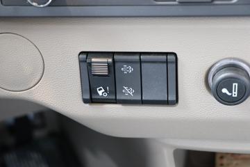 �����ؿ� ����M6000 �콢�� 300���� 4X2 9.85��AMT�Զ�����ʽ�ػ���(����)(SX5189XXYVB721)ͼƬ