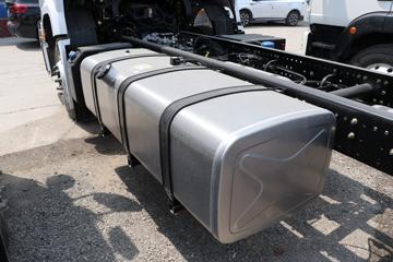 �����ؿ� ����M6000 �콢�� 300���� 4X2 9.85��AMT�Զ�����ʽ�ػ���(����)(SX5189XXYVB721)ͼƬ