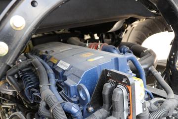 �����ؿ� ����M6000 �콢�� 300���� 4X2 9.85��AMT�Զ�����ʽ�ػ���(����)(SX5189XXYVB721)ͼƬ