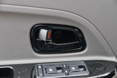 东风股份 御风EM26 3T 4.865米纯电动厢式运输车(续航220km)41.86kWh