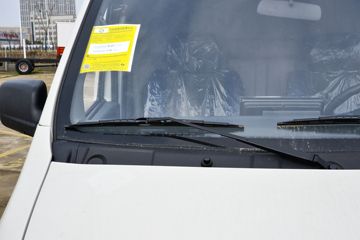 ����ɷ� ����EM27L 3.2T 2�� 5.265�״��綯��ʽ���䳵(��γ)41.86kWhͼƬ