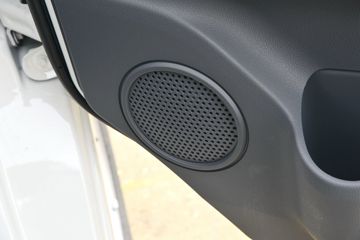 ����ɷ� ����EM27L 3.2T 2�� 5.265�״��綯��ʽ���䳵(��γ)41.86kWhͼƬ