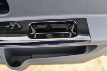 ����ɷ� ����EM27L 3.2T 2�� 5.265�״��綯��ʽ���䳵(��γ)41.86kWhͼƬ