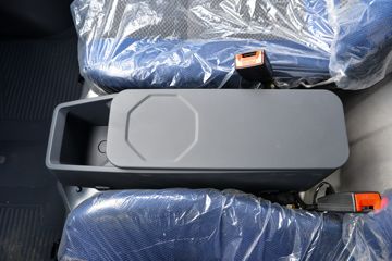 ����ɷ� ����EM27L 3.2T 2�� 5.265�״��綯��ʽ���䳵(��γ)41.86kWhͼƬ