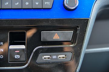 ����ɷ� ����EM27L 3.2T 2�� 5.265�״��綯��ʽ���䳵(��γ)41.86kWhͼƬ