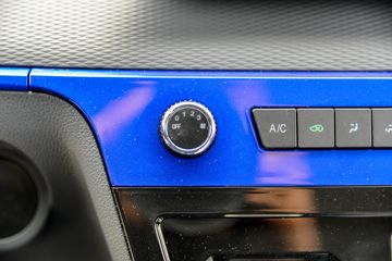 ����ɷ� ����EM27L 3.2T 2�� 5.265�״��綯��ʽ���䳵(��γ)41.86kWhͼƬ