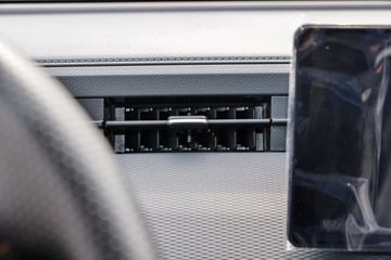 ����ɷ� ����EM27L 3.2T 2�� 5.265�״��綯��ʽ���䳵(��γ)41.86kWhͼƬ