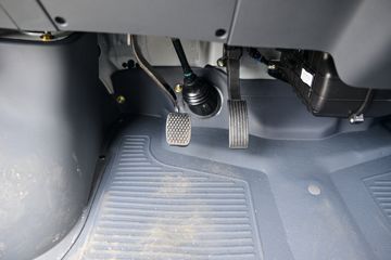 ����ɷ� ����EM27L 3.2T 2�� 5.265�״��綯��ʽ���䳵(��γ)41.86kWhͼƬ