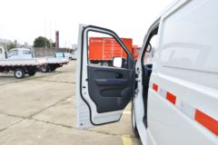 东风股份 御风EM27L 3.2T 2座 5.265米纯电动厢式运输车(亿纬)41.86kWh