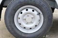 东风股份 御风EM27L 3.2T 2座 5.265米纯电动厢式运输车(亿纬)41.86kWh