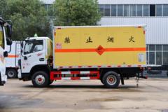 东风 多利卡D6 140马力 4X2 4.2米爆破器材运输车(楚飞牌)(国六)(CLQ5090XQY6E)