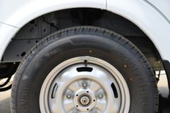 江铃汽车 福顺 2023款 146马力 2.0T柴油 3座 短轴中顶厢式运输车