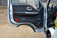 东风途逸 T5 1.5L 112马力 汽油 3.3米易燃气体厢式运输车(楚飞牌)(CLQ5031XRQ6E)