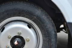 东风途逸 T5 1.5L 112马力 汽油 3.1米气瓶运输车(楚飞牌)(CLQ5031TQP6E)