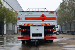 中国重汽 汕德卡 C5H 250马力 6X2 9.6米气瓶运输车(楚飞牌)(国六)(CLQ5260TQP6ZZ)