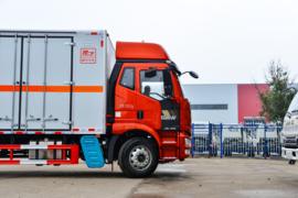 一汽解放底盘&nbsp;爆破器材运输车外观图片