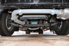 一汽解放 J6L 240马力 4X2 6.8米易燃气体厢式运输车(楚飞牌)(CLQ5181XRQ6CA)