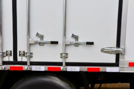 一汽解放底盘&nbsp;爆破器材运输车上装图片