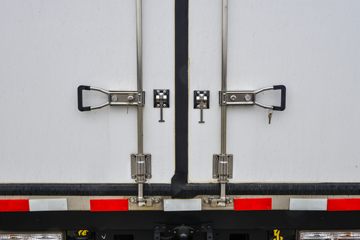 ���翭���� EV350 PRO 4.5T 4.2�׵��Ŵ��綯��س�(DFA5040XLCEBEV)98.04kWhͼƬ