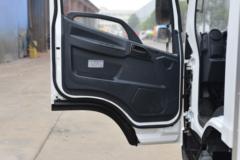 解放 虎VN 130马力 4X2 4.1米医疗废物转运车(楚飞牌)(CAA5040XYYC6)