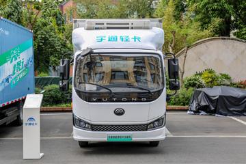 宇通轻卡 T2 C系 3.8米单排纯电动冷藏车77.28kWh图片
