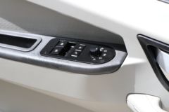 中国重汽HOWO 统帅 4.5T 4.15米单排纯电动厢式轻卡100.46kWh 中国重汽HOWO 统帅 4.5T 4.15米单排纯电动厢式轻卡100.46kWh