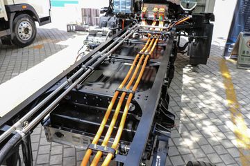йHOWO ͳ˧ 4.5T 4.15׵Ŵ綯ʽῨ(ZZ5047XXYG3314Z144BEVA0)100.46kWhͼƬ
