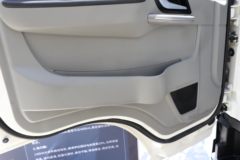 中国重汽HOWO 蓝立方统帅 4.5T 4.15米单排纯电动仓栅式轻卡131.98kWh