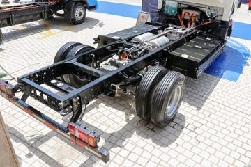 йHOWO ͳ˧ 4.5T 4.15׵Ŵ綯դʽῨ131.98kWhͼƬ