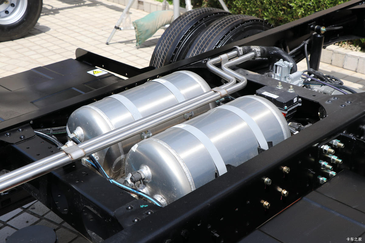 йHOWO  4.5T 4.15׵Ŵ綯դʽῨ(ZZ5047CCYH3414Z145BEVD1)131.98kWh