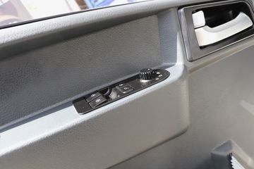 �й�����HOWO ���� 4.5T 4.15�׵��Ŵ��綯��ʽ�Ῠ96kWhͼƬ