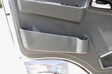 �й�����HOWO ���� 4.5T 4.15�׵��Ŵ��綯��ʽ�Ῠ96kWhͼƬ