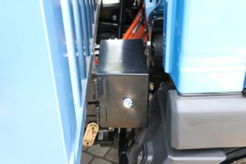 йHOWO ͳ˧ 4.5T 4.15׵Ŵ綯դʽῨ(ZZ5047CCYH3414Z147BEVA0)100.46kWhͼƬ