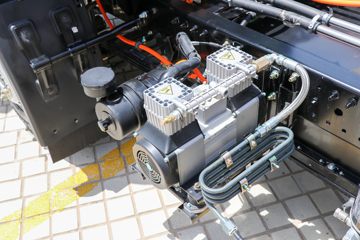 �й�����HOWO ͳ˧ 4.5T 4.15�׵��Ŵ��綯��ʽ�Ῠ96.26kWhͼƬ