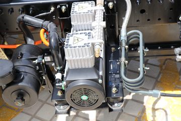 �й�����HOWO ͳ˧ 4.5T 4.15�׵��Ŵ��綯��ʽ�Ῠ96.26kWhͼƬ