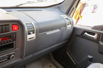 �й�����HOWO ���� 4.5T 4.15�׵��Ŵ��綯��ʽ�Ῠ100.27kWhͼƬ